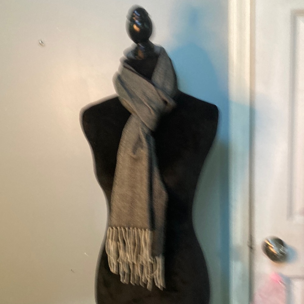 Gray scarf